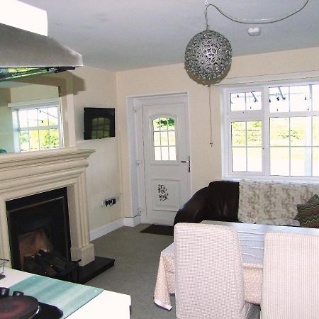 Wonderful Setting Farmhouse Apartment ウィックロー エクステリア 写真